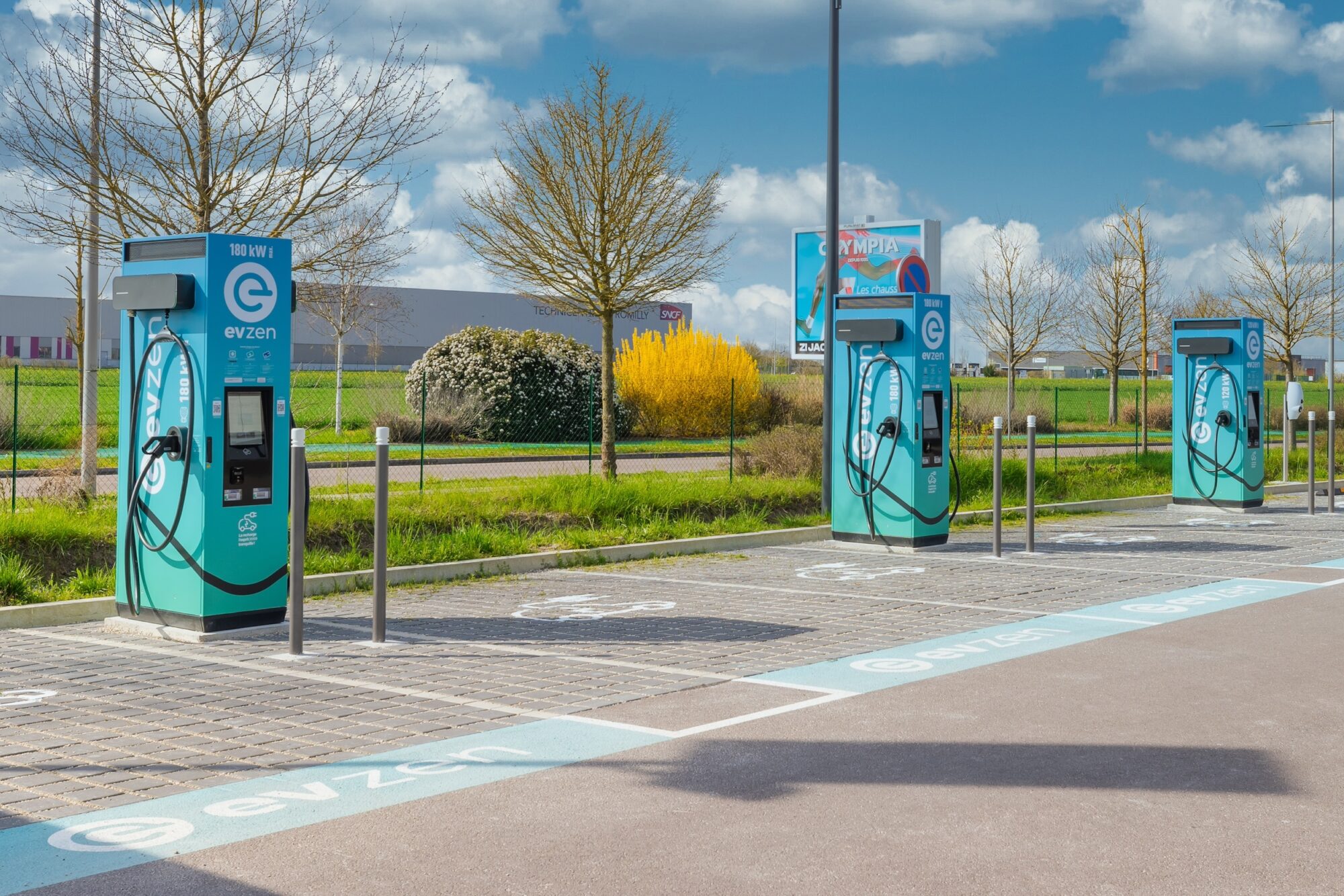 SMEG • Evzen borne1